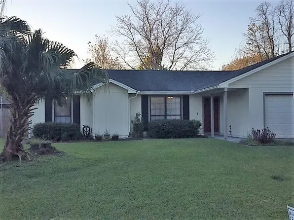 2038 Ashton St, Middleburg, FL 32068