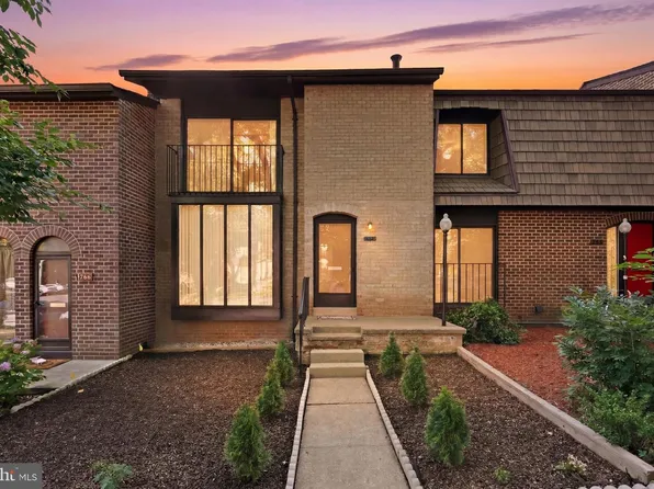 4936 Sauquoit Ln, Annandale, VA 22003