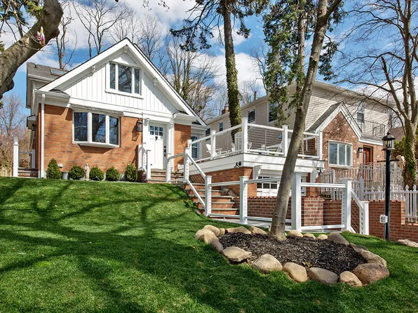 71-21 244th Street image 1 of 21