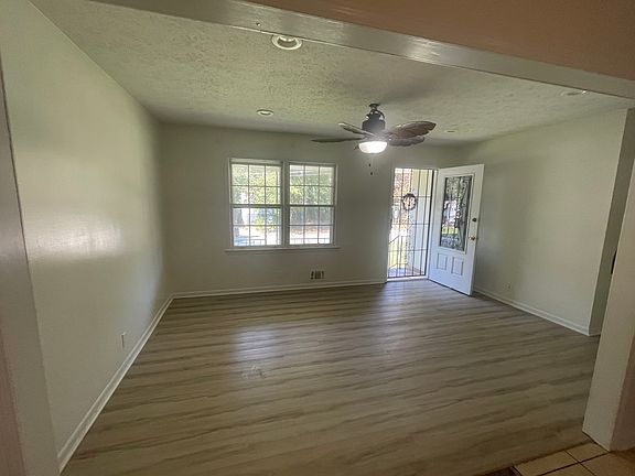 3rd image of 785 San Miguel Dr