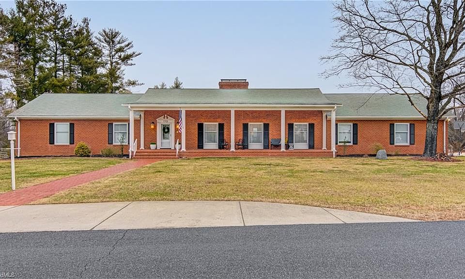 1st image of 1701 Whiteley Pl