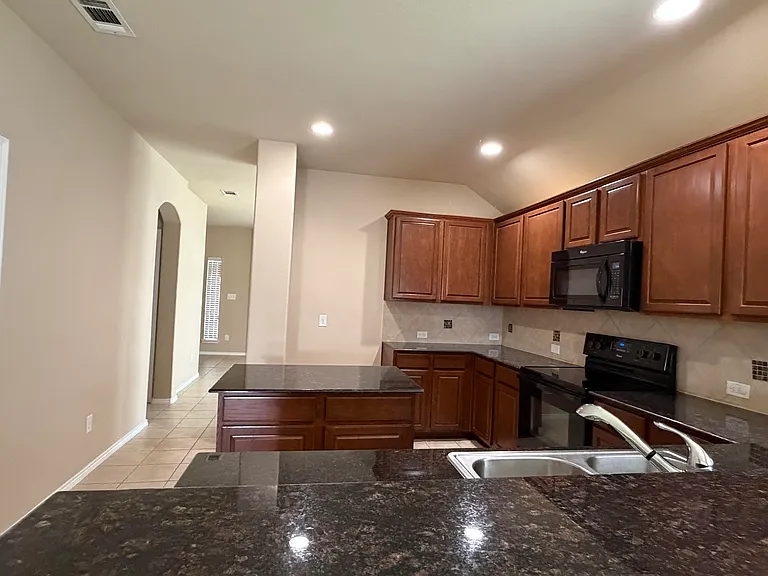 2774 Waterfall Ln — Photo 18