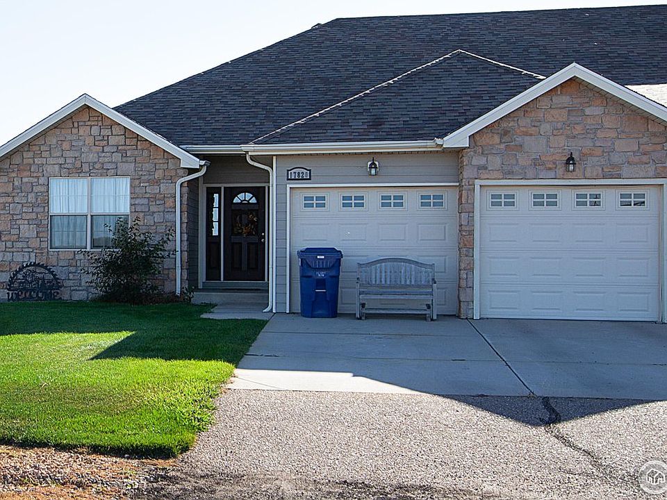 1st image of 17820 Willow Ct
