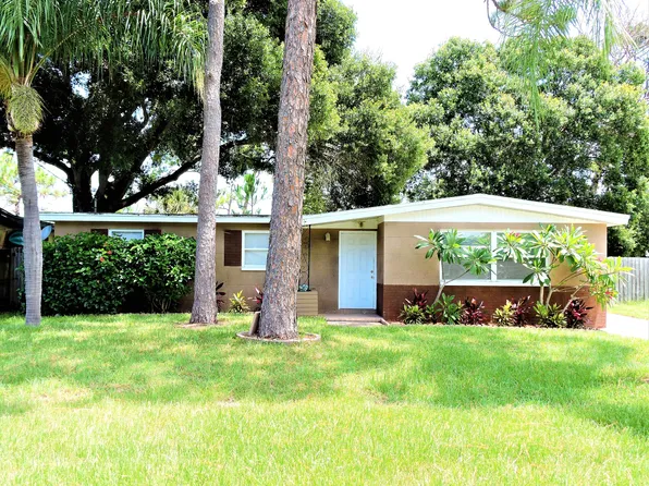 10891 124th Ave N, Seminole, FL 33778