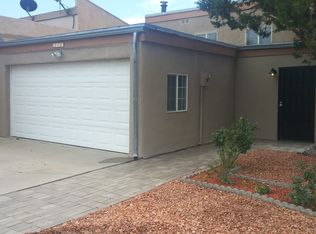 1424 Acequia Borrada W, Santa Fe, NM 87507