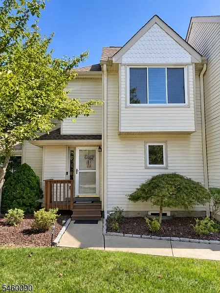 2 bed, 3.5 bath, $3,950 — Photo 2