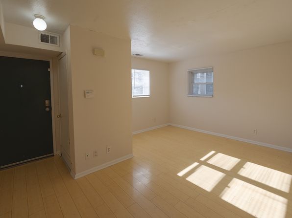 1503 Summit St APT F