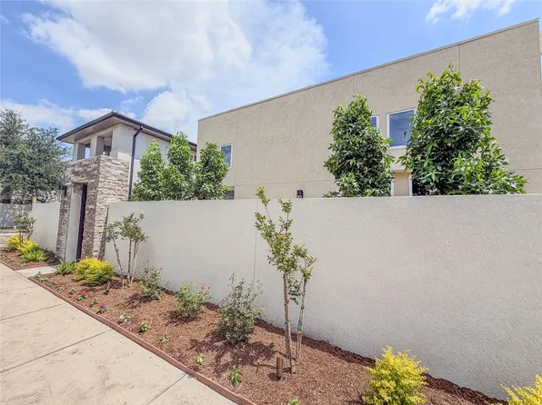 11606 Royal Parksie Pl, Houston, TX 77082