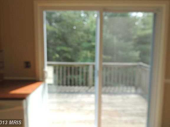 3rd image of 144 Country Park Dr