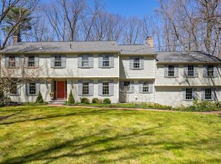 220 Old Pickard Rd, Concord, MA 01742