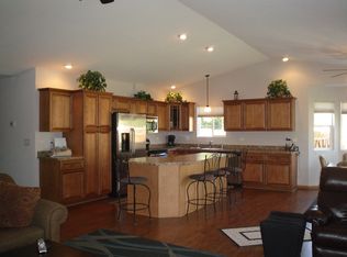 3030 W Lee Ave, Waukegan, IL 60085