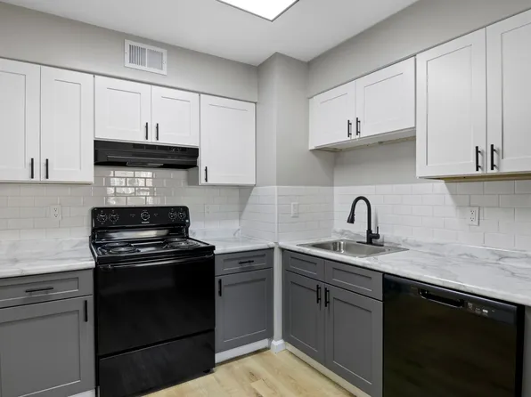 The Riverside Apartment Homes