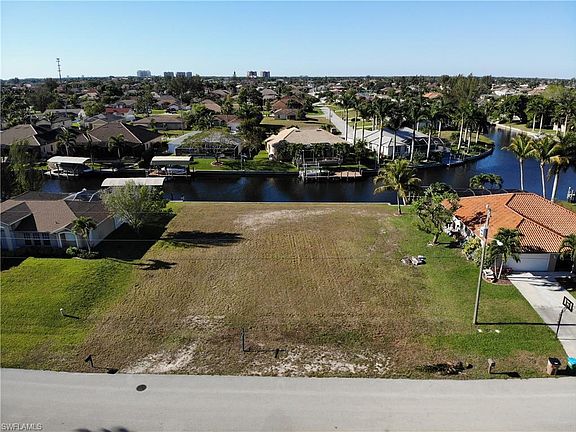 5th image of 1734 SW 43rd St