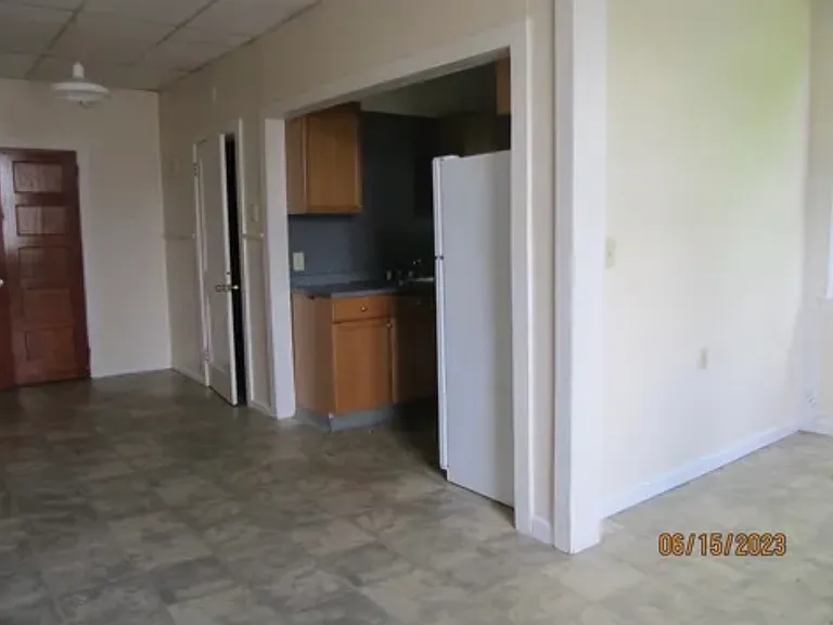 18 West St #1 — Photo 5
