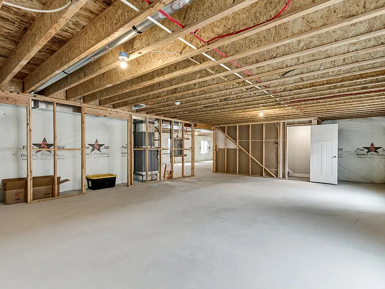 2299 E Woodbury Ln — Photo 25