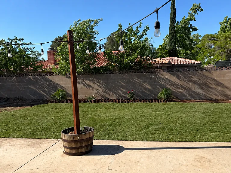 419 Makin Ave — Photo 2