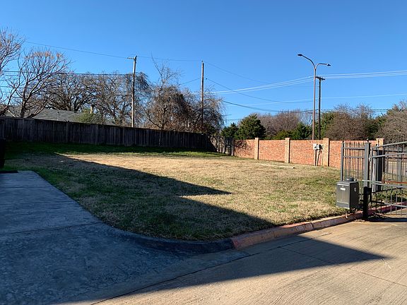 3rd image of 4200 Glen Garden Dr