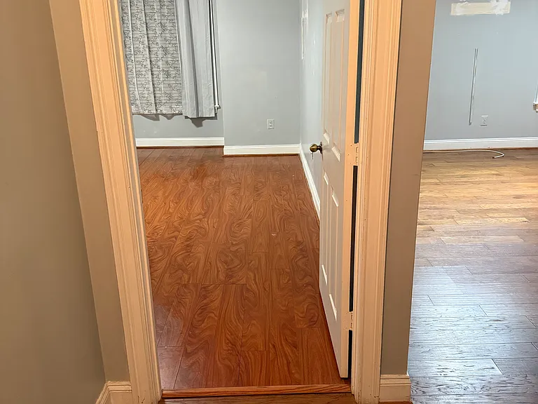 2712 Gresham Way #103 — Photo 11