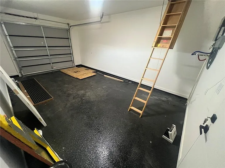 2706 Grace Cir #B — Photo 7