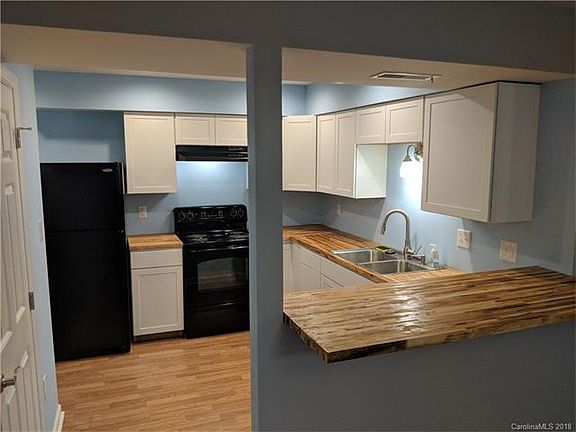 5th image of 7323 Winery Ln