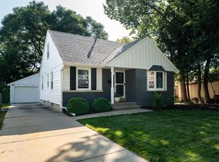 516 Pleasant View St, Wauwatosa, WI 53226