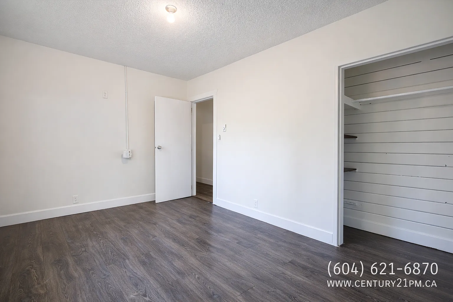 3 bed, 1.0 bath, 1228 sqft, $2,700 — Photo 4