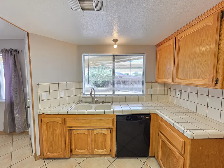21741 Adler Dr — Photo 12
