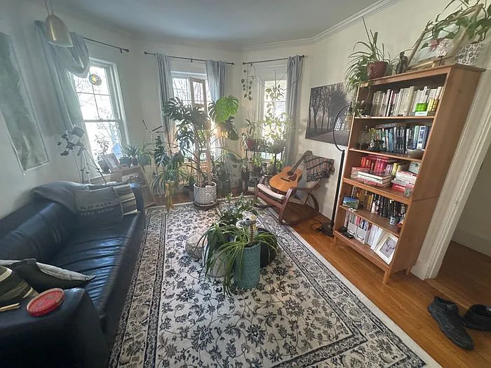 7 Lewis St #1 — Photo 6