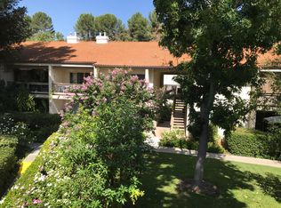 23669 Park Capri UNIT 52, Calabasas, CA 91302
