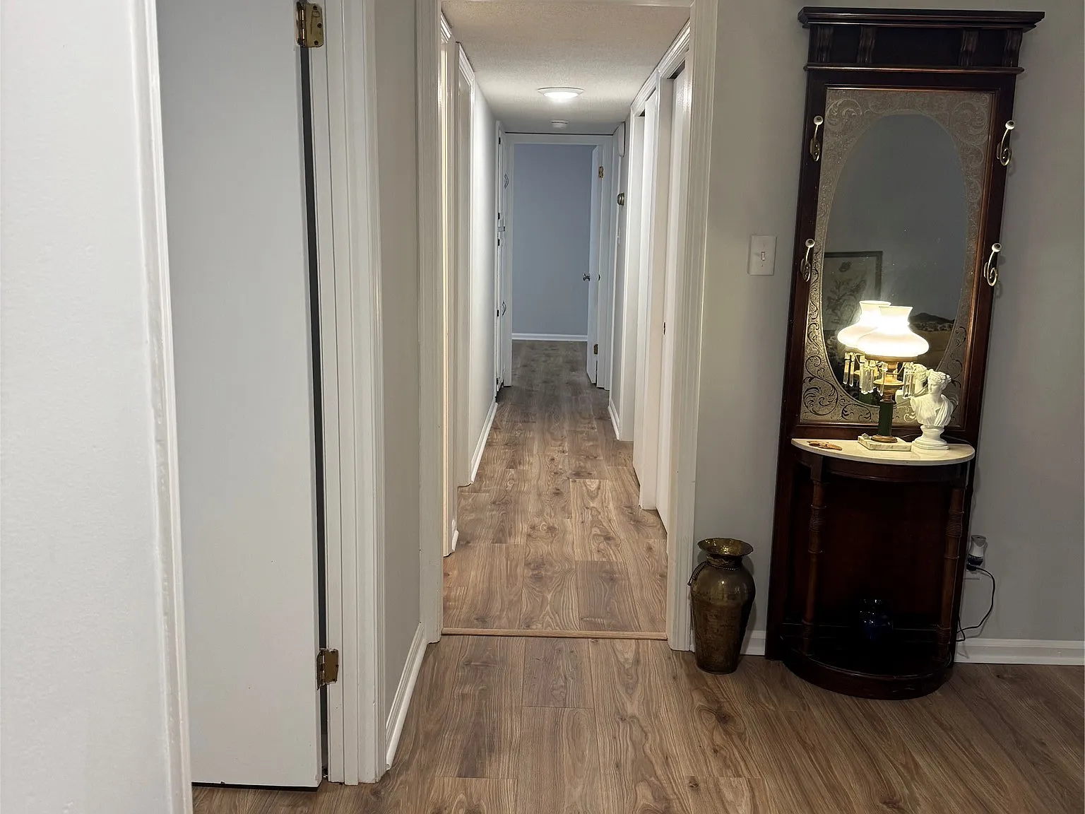 3 bed, 2.0 bath, 1568 sqft, $1,450 — Photo 3