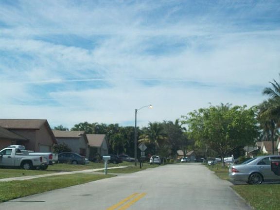 4th image of 8511 NW 49th St