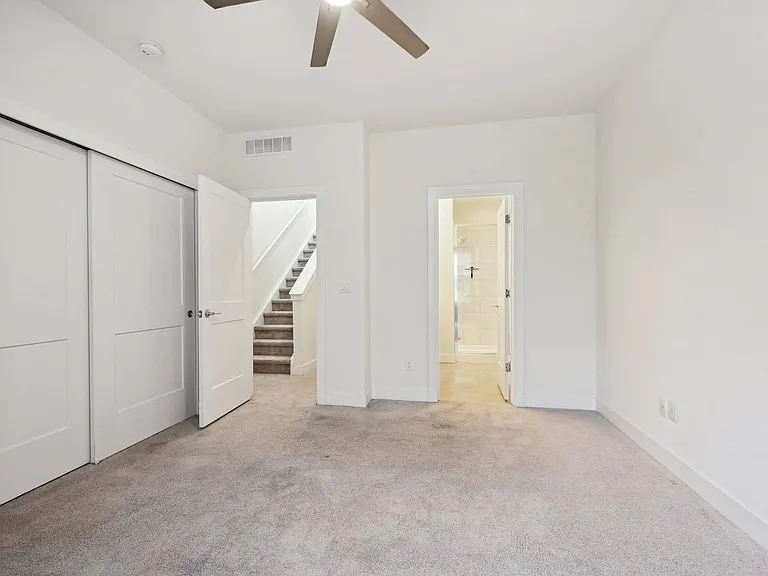 1056 Navajo St — Photo 15