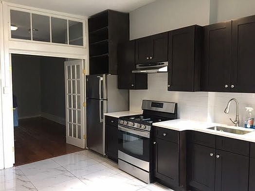 3rd image of 753 Manhattan Ave APT 3L