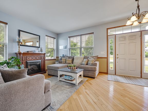 4th image of 11476 Heritage Ln