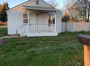 5592 B St, Springfield, OR 97478