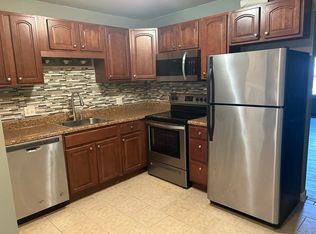 2820 Buxton Ct, Harrisburg, PA 17110