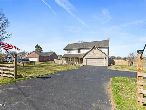 3rd image of 171 Flourville Rd