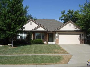 4427 SE Stone Creek Rd, Topeka, KS 66609