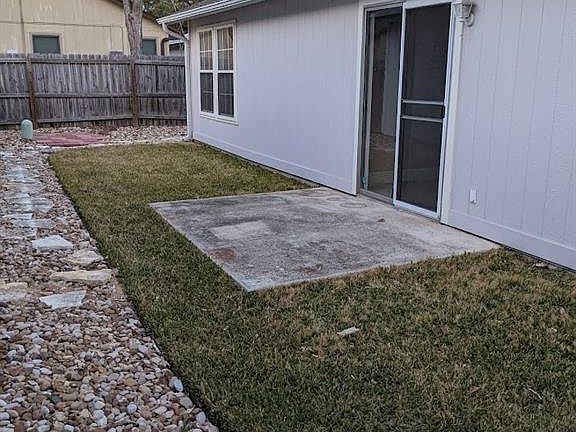 2nd image of 5914 Green Acres