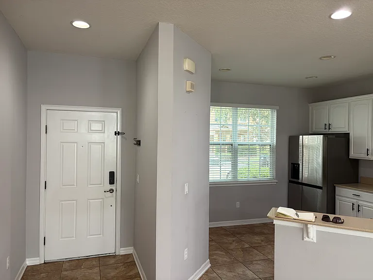 12979 Calderdale Ave — Photo 2