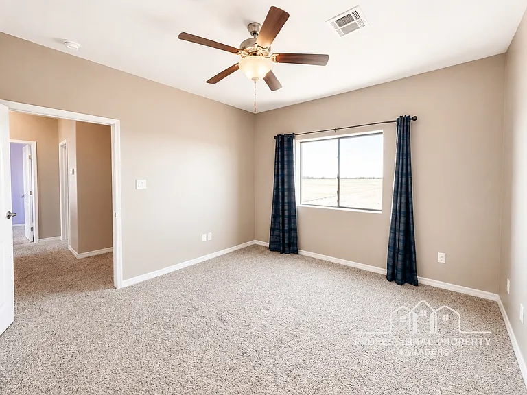 2845 W 31st Ln — Photo 15