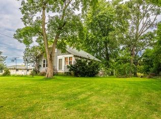 12606 7th St, Union Grove, WI 53182