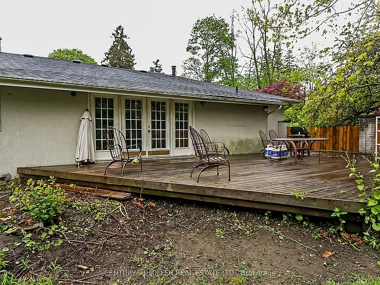 91 Ennisclare Dr E — Photo 24