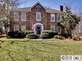 3830 Ayscough Rd, Charlotte, NC 28211