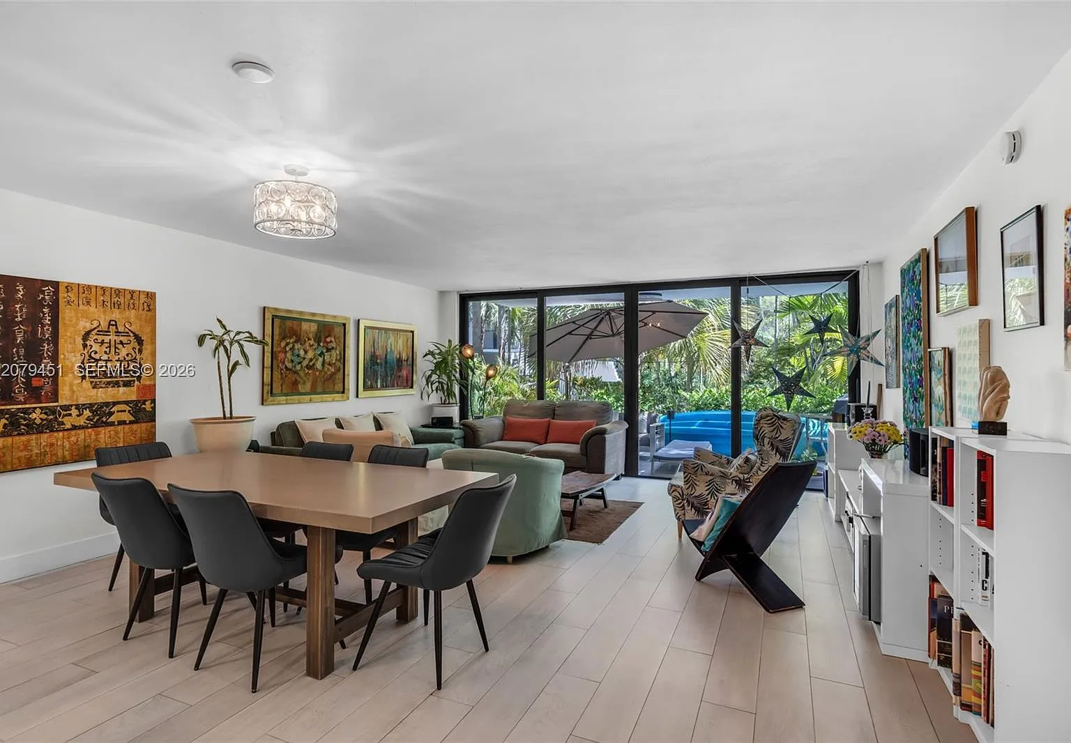 Ocean Village Condo — Photo 1
