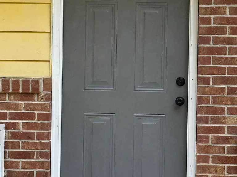 1922 Atkins Dr — Photo 2