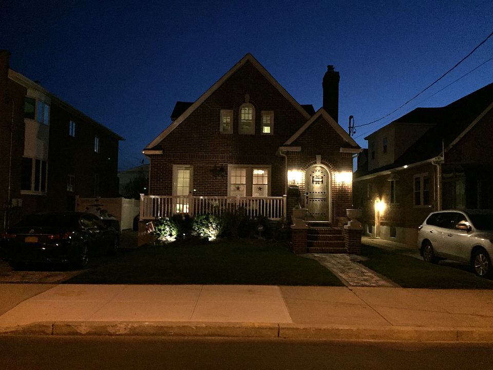 181 Beach 129th St, Belle Harbor, NY 11694 Zillow