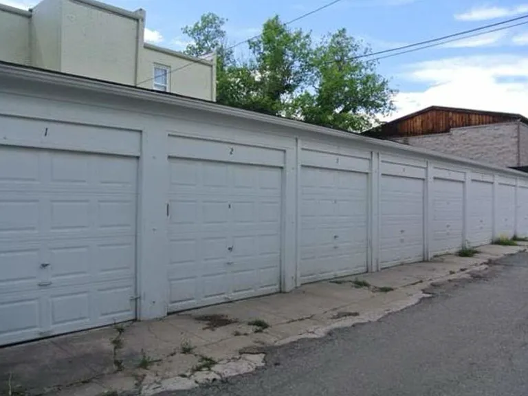 504 N Pearl St #15 — Photo 8