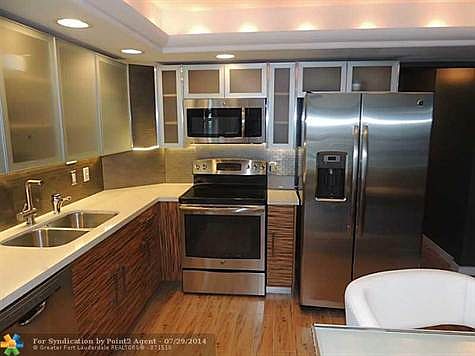 3rd image of 3900 Galt Ocean Dr APT 1212