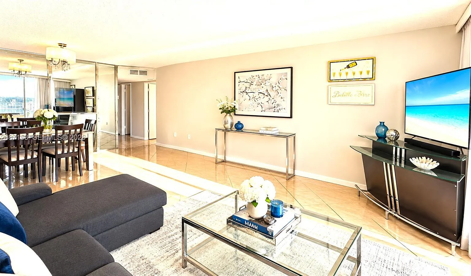 Admirals Port Condo West — Photo 4